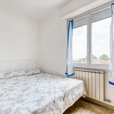 Appartement Gorgeous In With Swimming Pool Loano